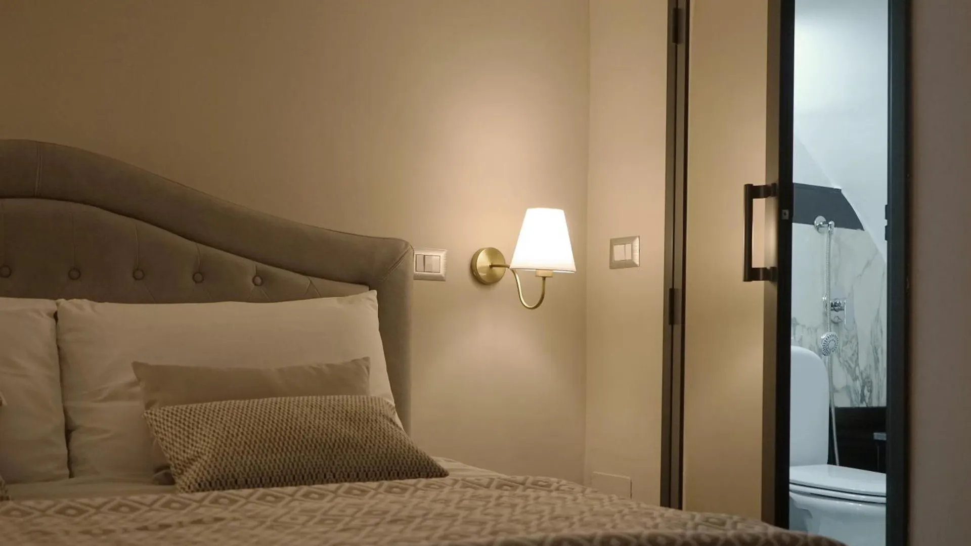 Lume Guest House Catania Italy